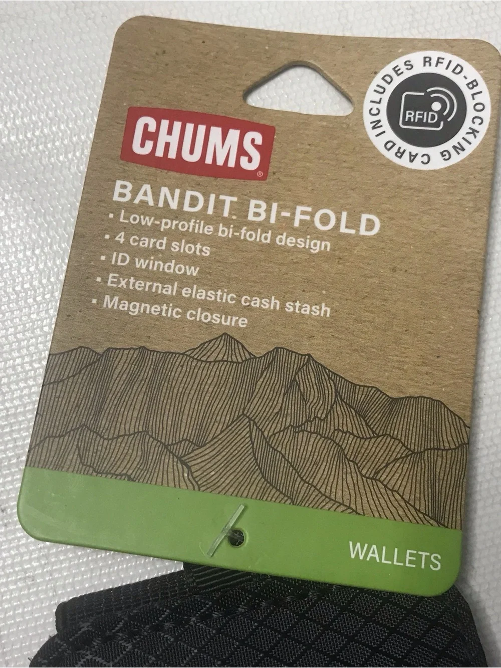 Chums Bandit Bi-Fold Wallet Mens Black RFID Blocking ID Window Magnetic Closure